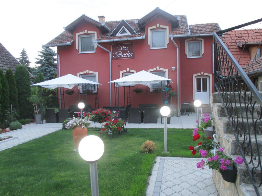 Vila Boska Palic Bed & Breakfast Exterior photo