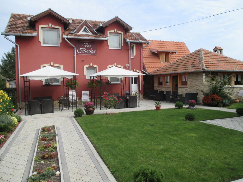 Vila Boska Palic Bed & Breakfast Exterior photo