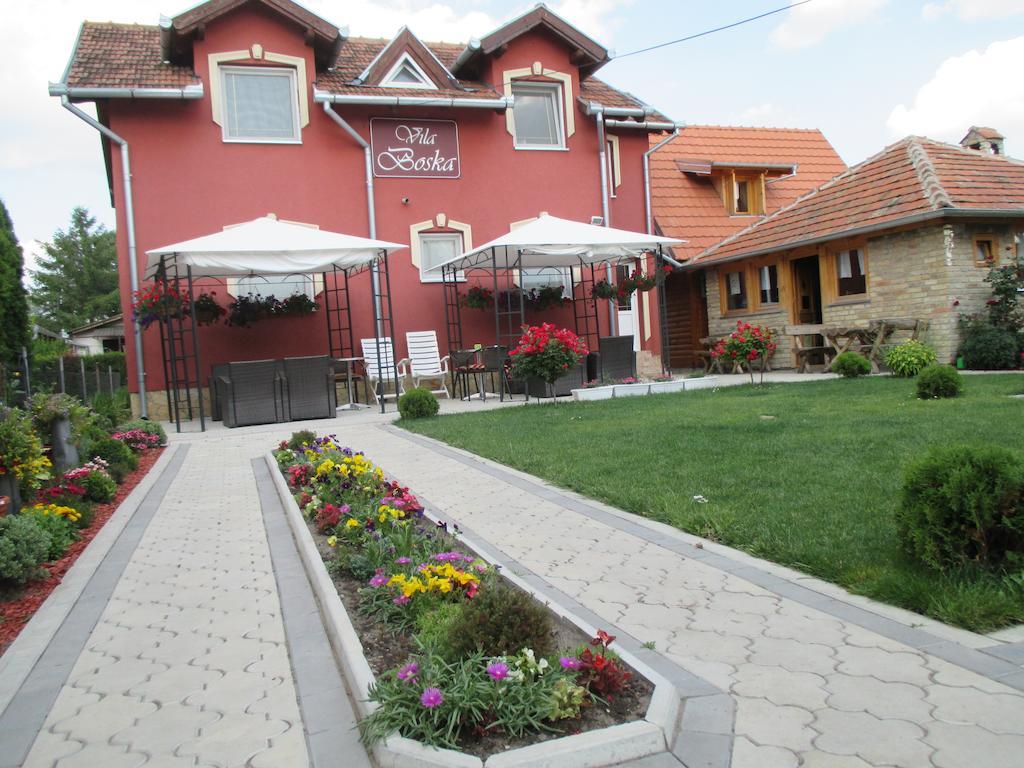 Vila Boska Palic Bed & Breakfast Exterior photo