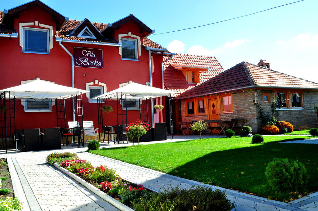 Vila Boska Palic Bed & Breakfast Exterior photo