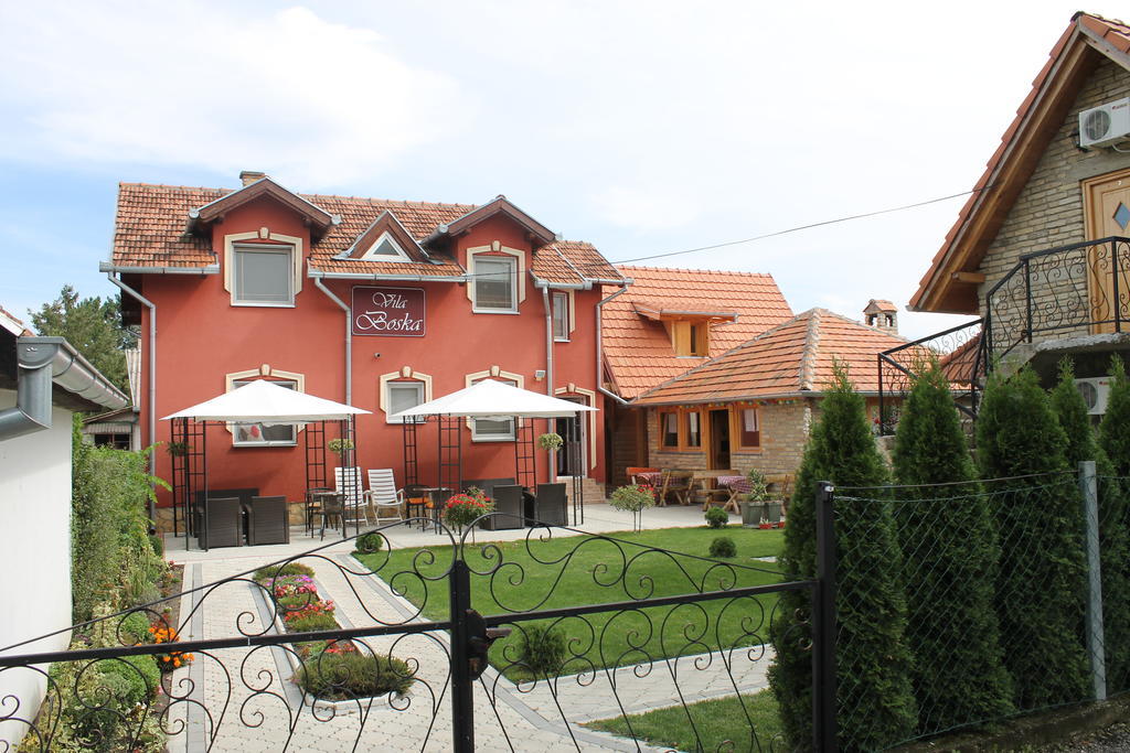 Vila Boska Palic Bed & Breakfast Exterior photo